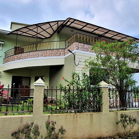 Villa Nessies Alībāg Esterno foto