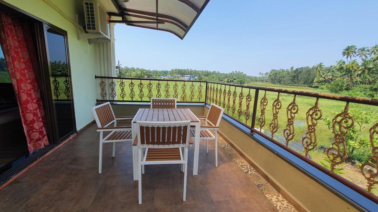 Villa Nessies Alībāg Esterno foto