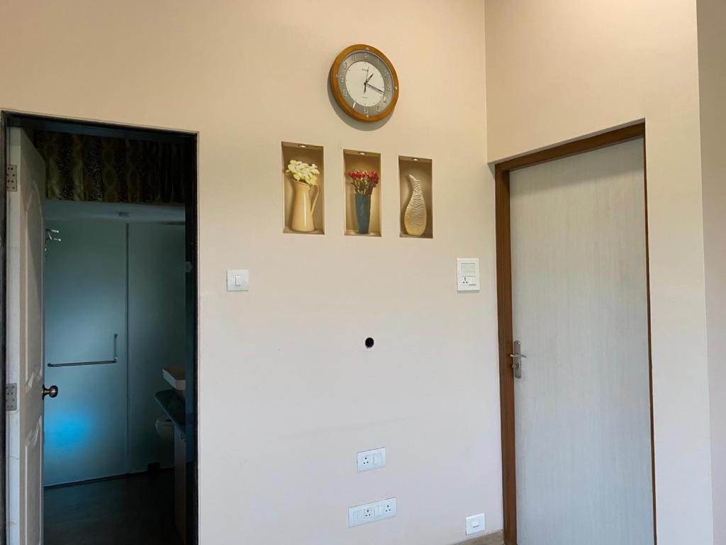 Villa Nessies Alībāg Esterno foto